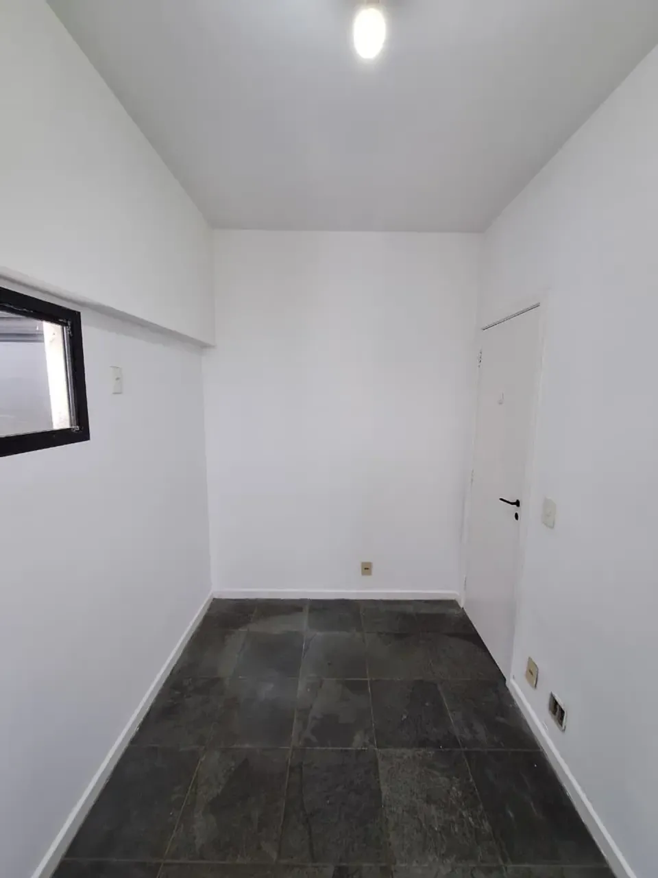 Невмебльована квартира з 3 спальнями і 3 ванними — photo 18