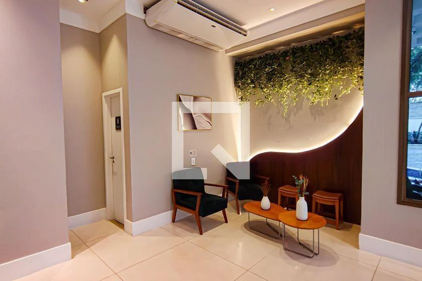 Оренда мебльованої 1-кімнатної квартири 40 м² з душем у склі — photo 26