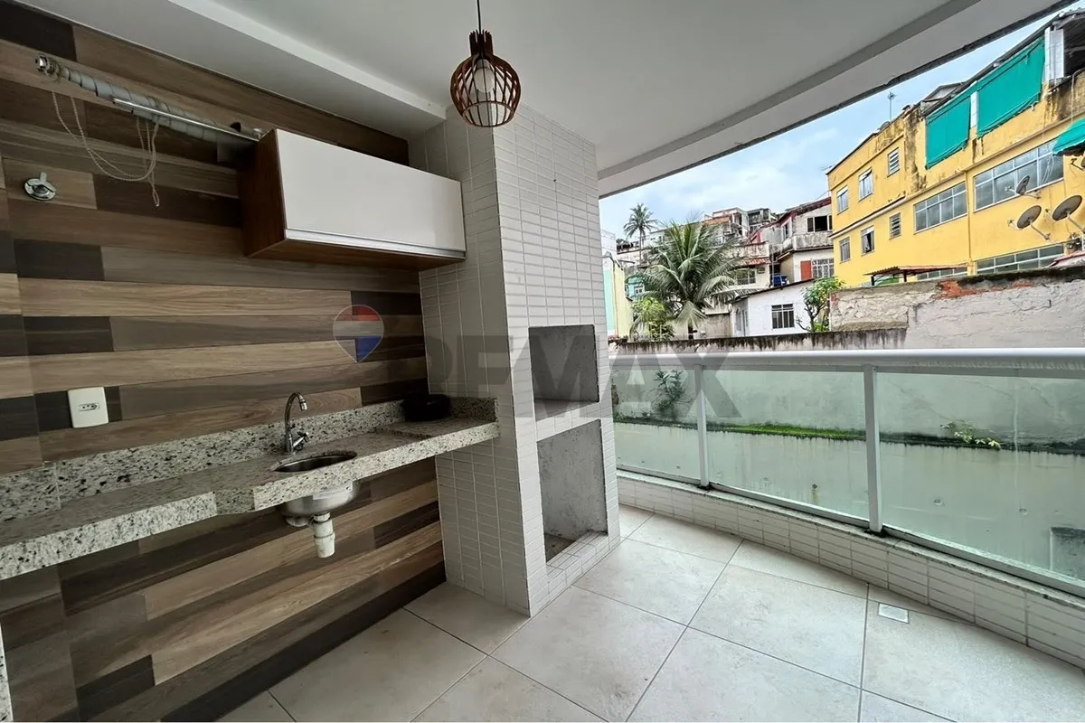 Apartment on the 2nd floor with a grill on the balcony — photo 3