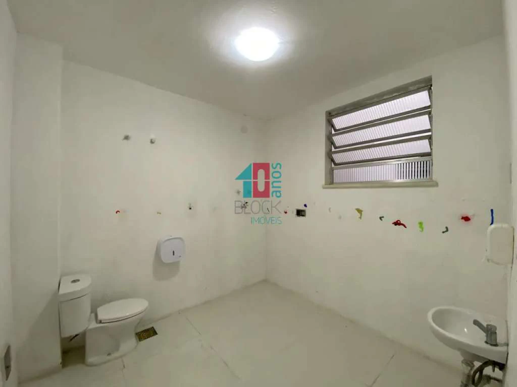 Casa duplex com 4 suítes e 6 banheiros, 450 m² — photo 7