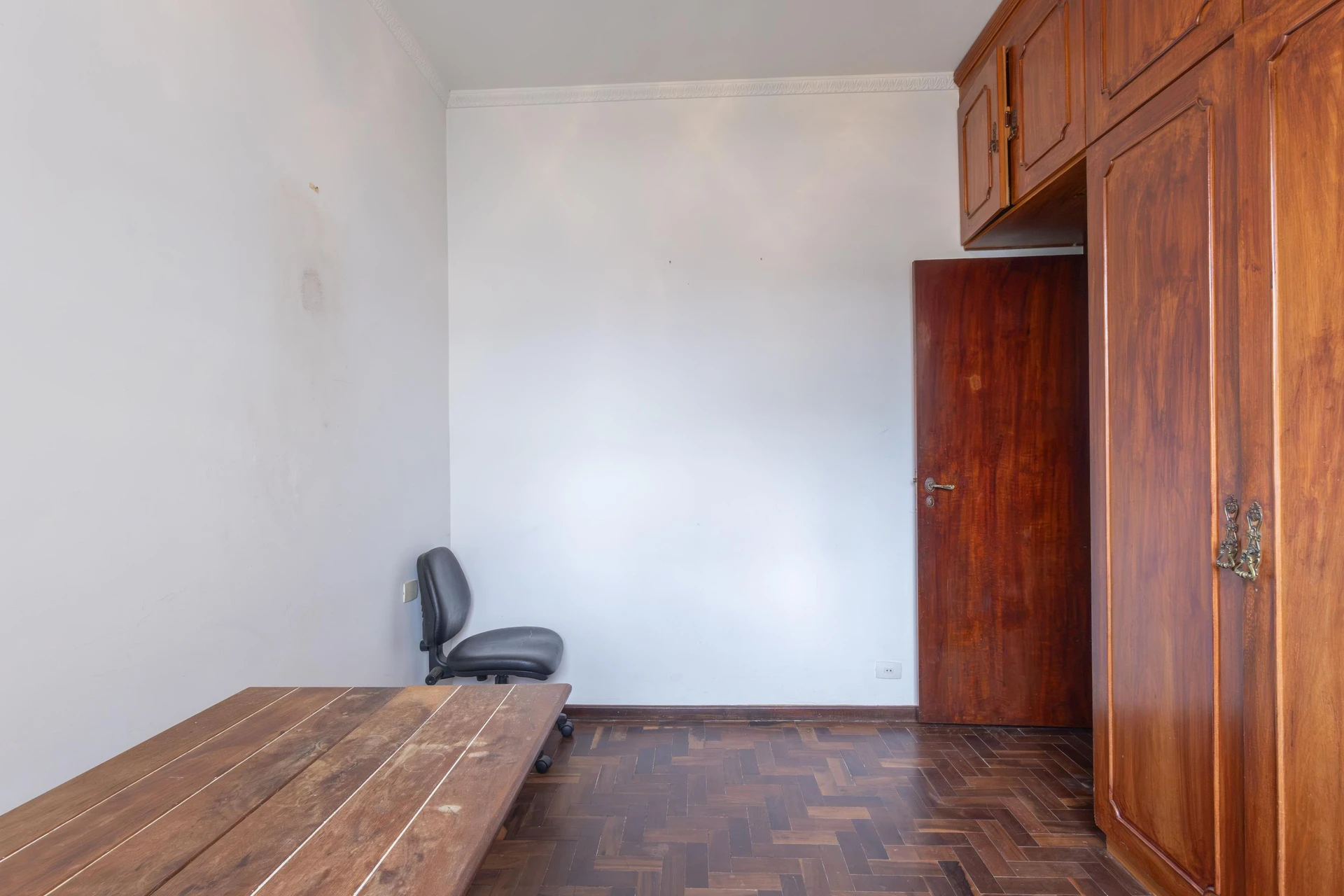 Furnished apartment with 3 bedrooms and 1 en-suite — photo 26