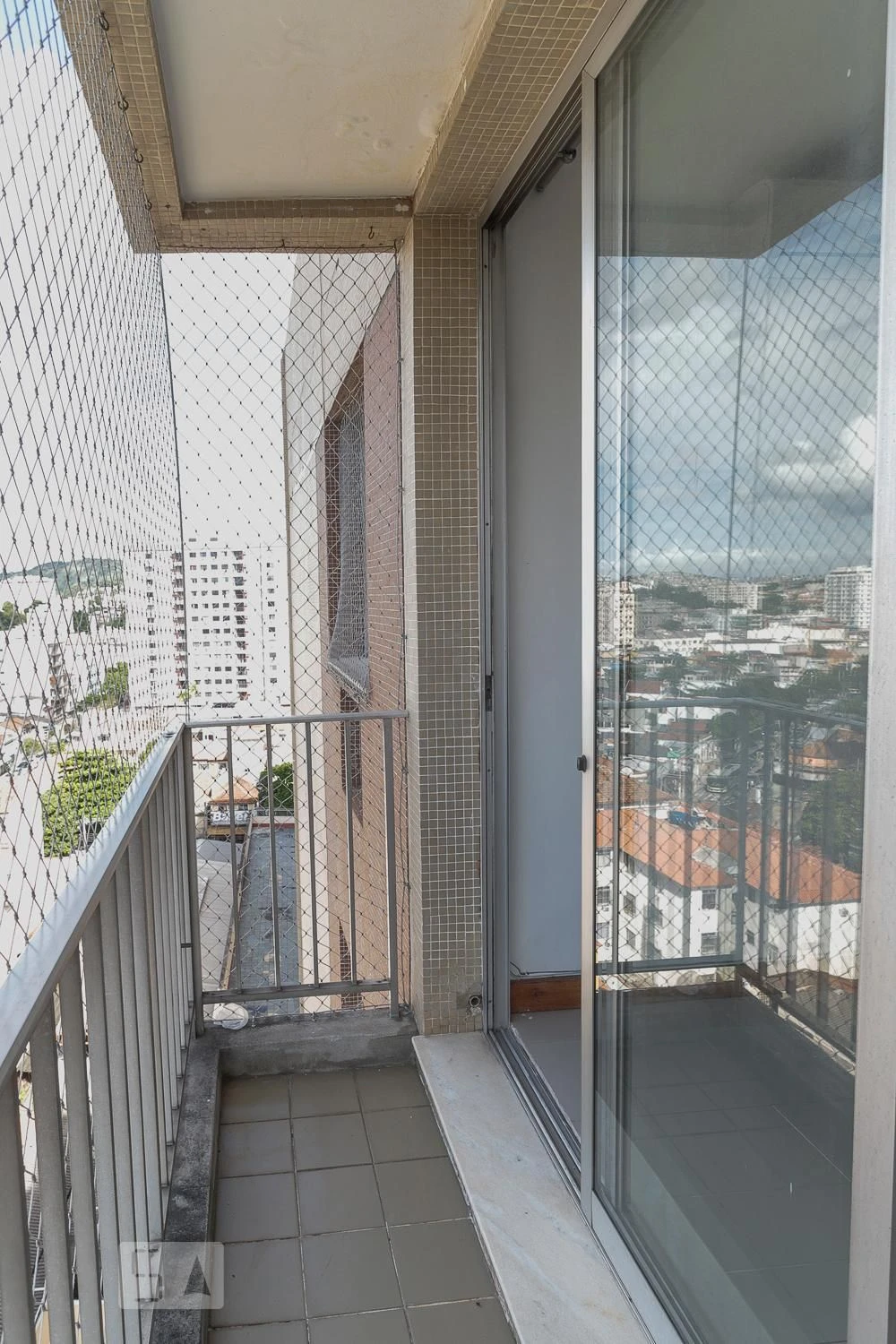 2-bedroom apartment with private BBQ and suite — photo 37