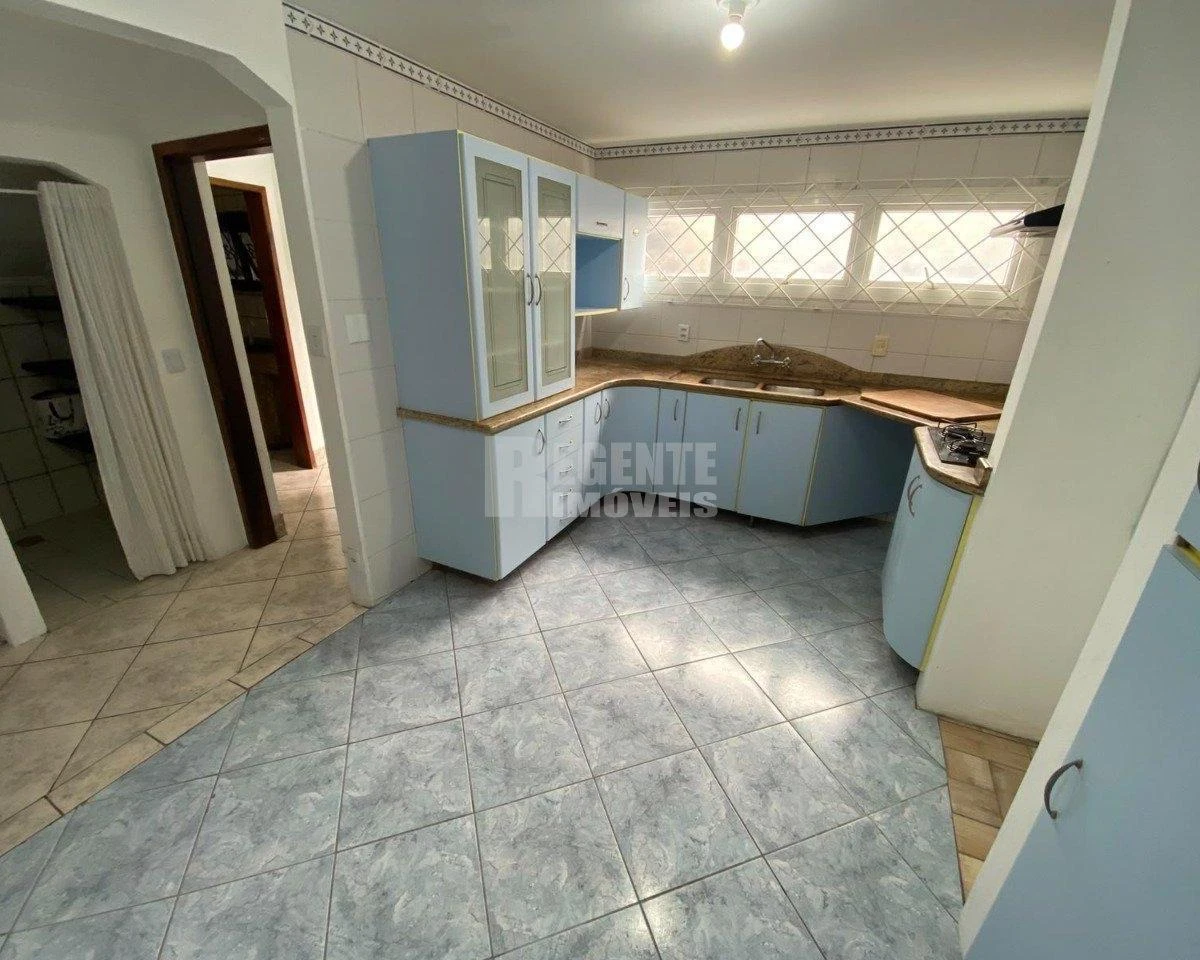 3-bedroom, 95 m² house in Florianópolis — photo 3