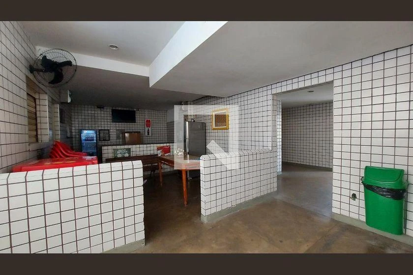 90 m² apartment with 2 bedrooms and a closed gas kitchen — photo 39