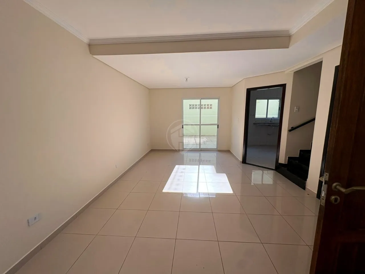 Rental house with 4 bedrooms and 148 m² — photo 4