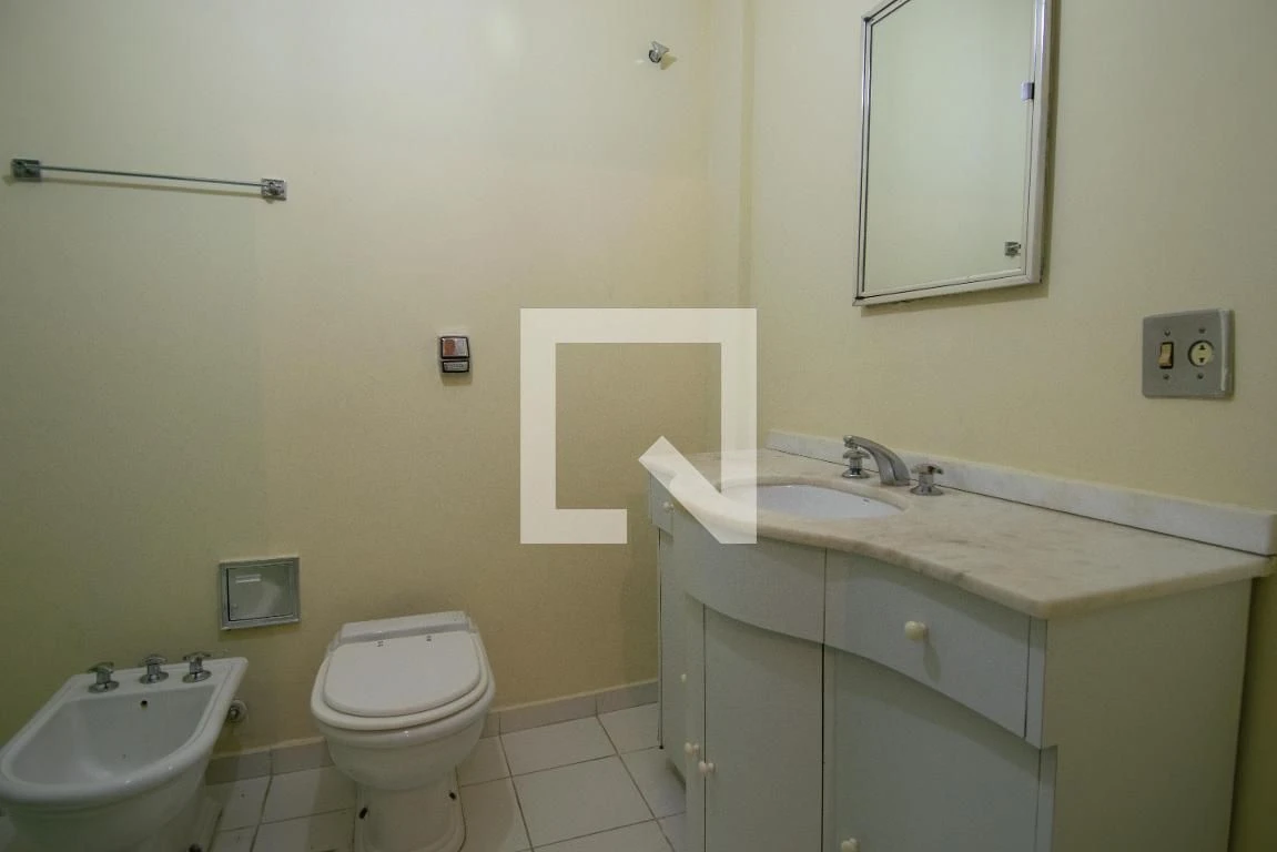 2-bedroom apartment with a private BBQ — photo 38