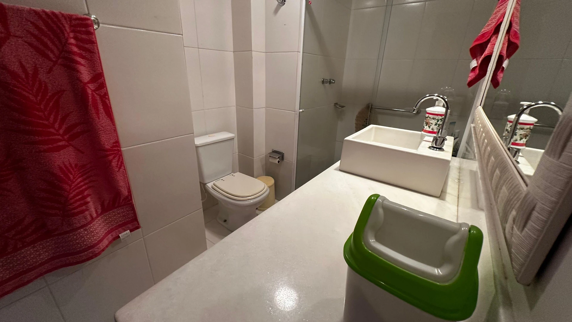 Furnished apartment with 2 bedrooms and a balcony — photo 39