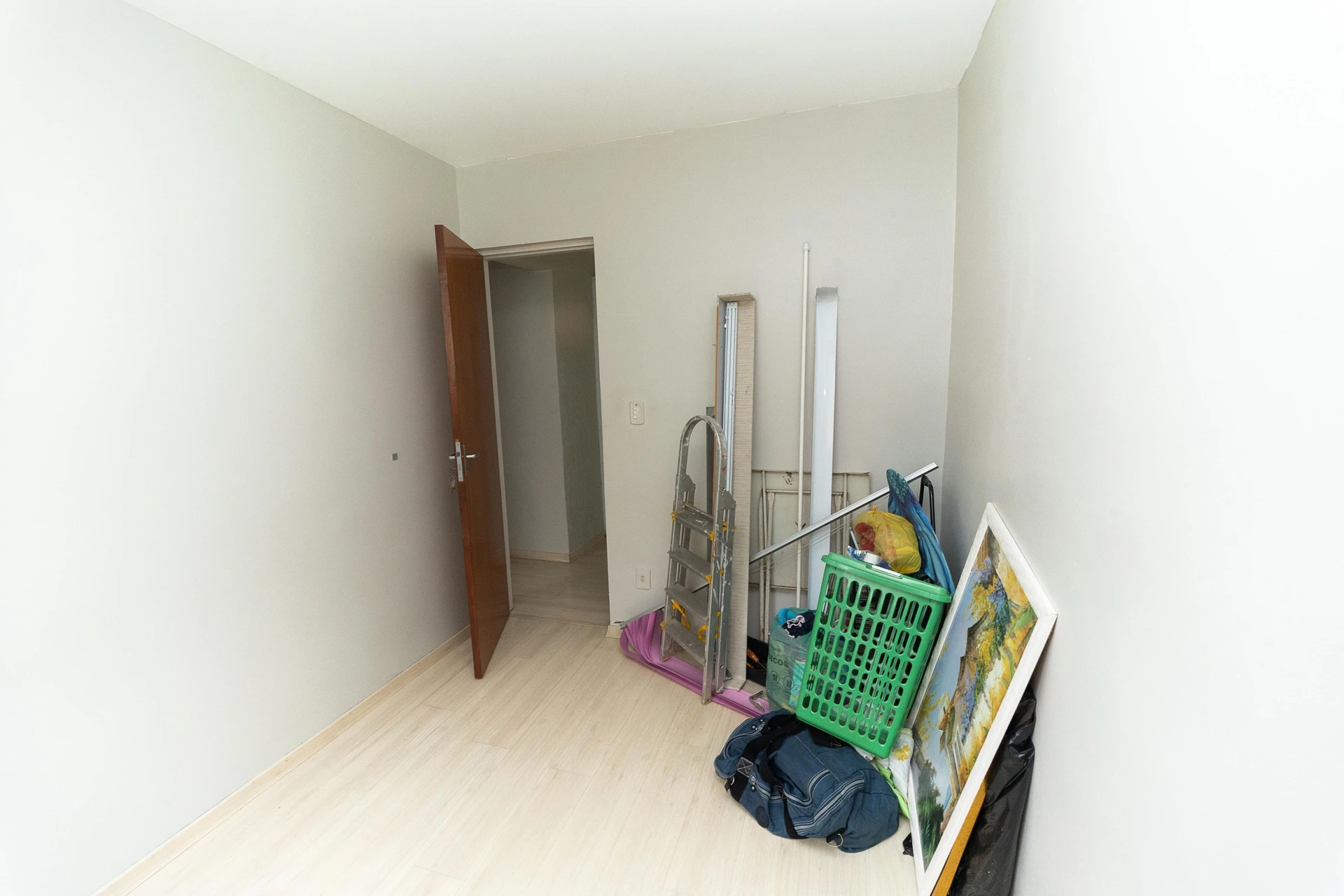 Apartamento com piso de madeira ou laminado, Campo Grande — photo 17