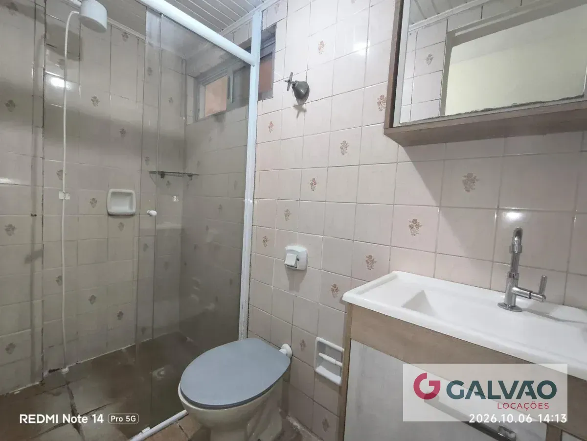 Apartment, 51 m², with wood or laminate floors — photo 4
