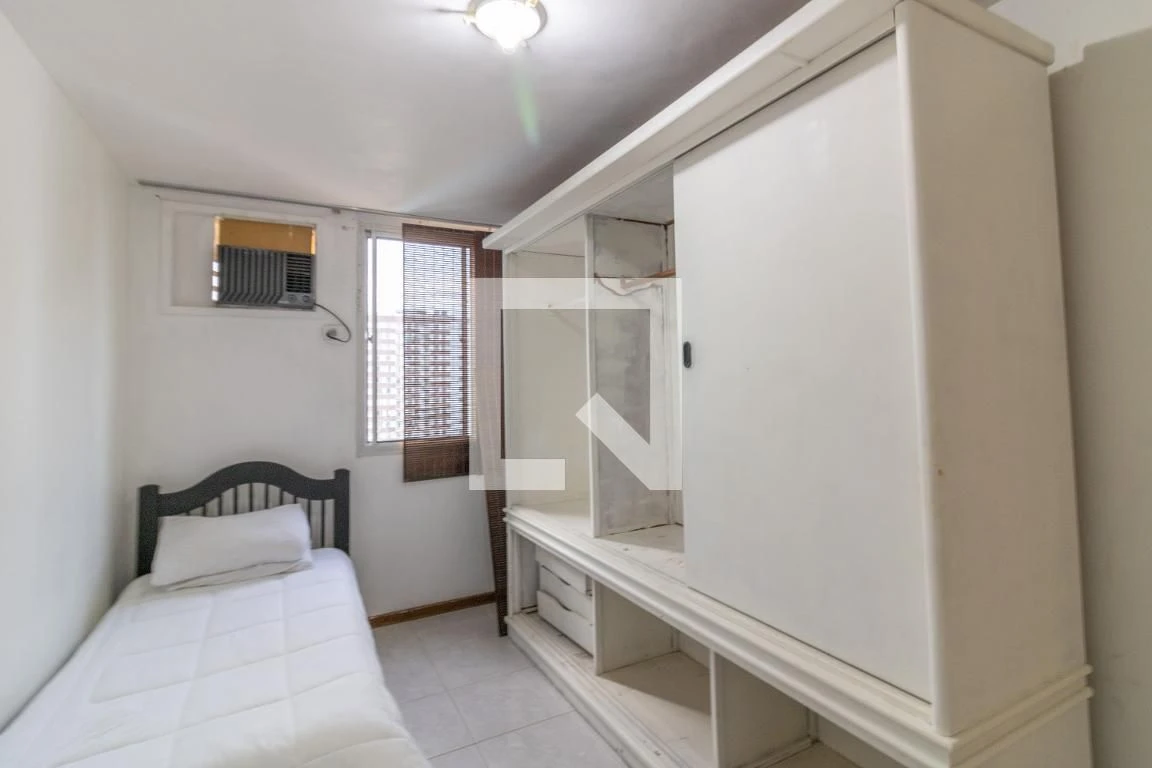 Apartamento mobiliado com 2 quartos e varanda — photo 37