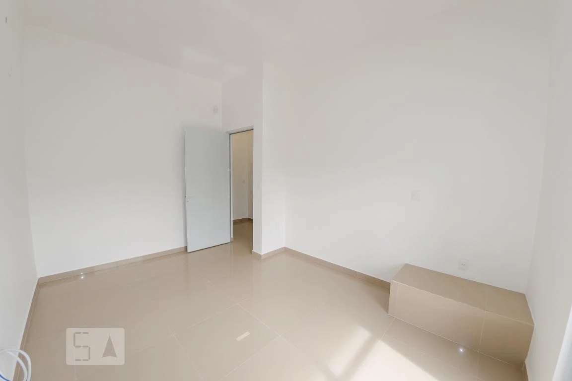 Casa para alugar com 2 quartos e varanda — photo 9