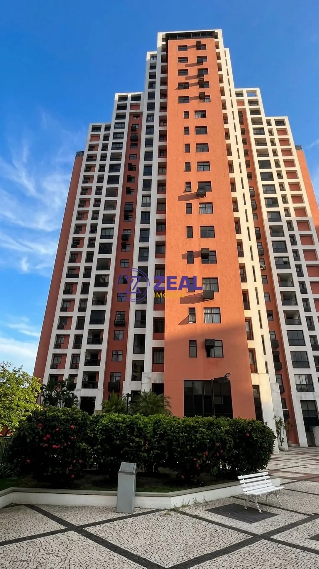 2-bedroom apartment with 3 bathrooms and 105 m² — photo 34