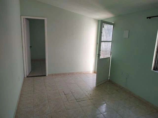Unfurnished house with 1 bedroom and electric shower