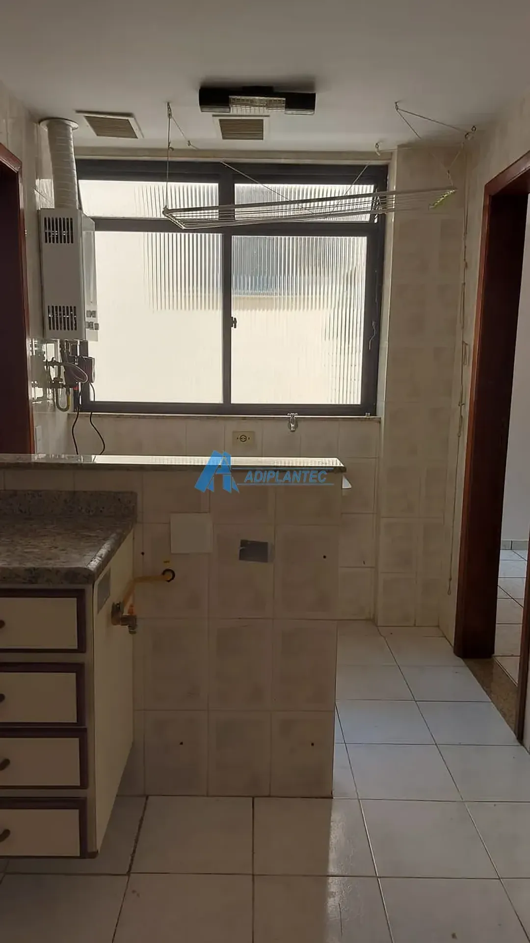 Apartment with 3 bedrooms, 1 bathroom and parking — photo 27