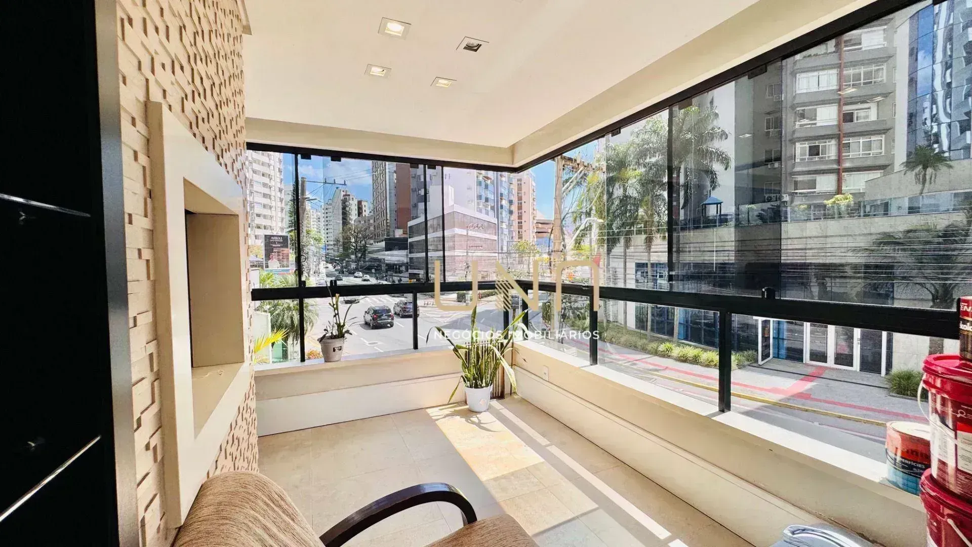Apartamento amueblado con 4 dormitorios y 183 m² — photo 5