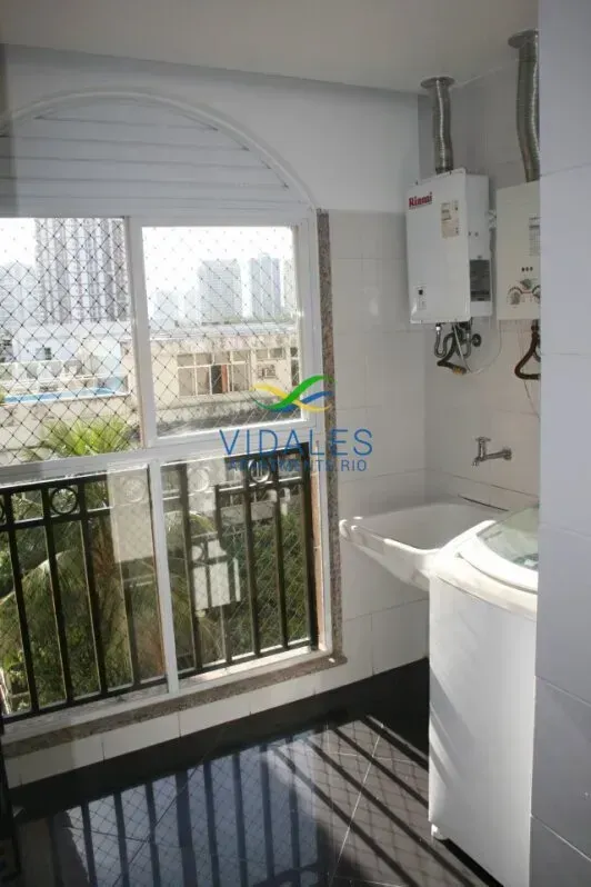 Apartment with 3 bedrooms and 4 bathrooms and 2 spots — photo 55