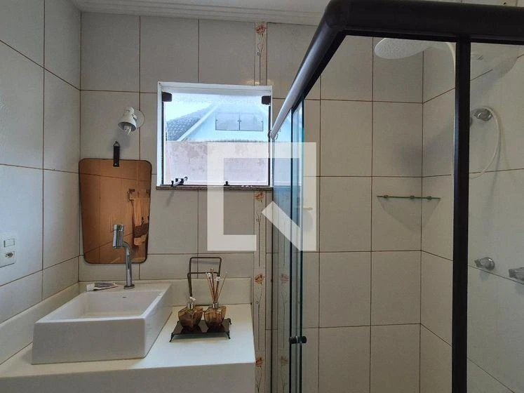 Furnished house, 400 m², with a glass-enclosed balcony — photo 34