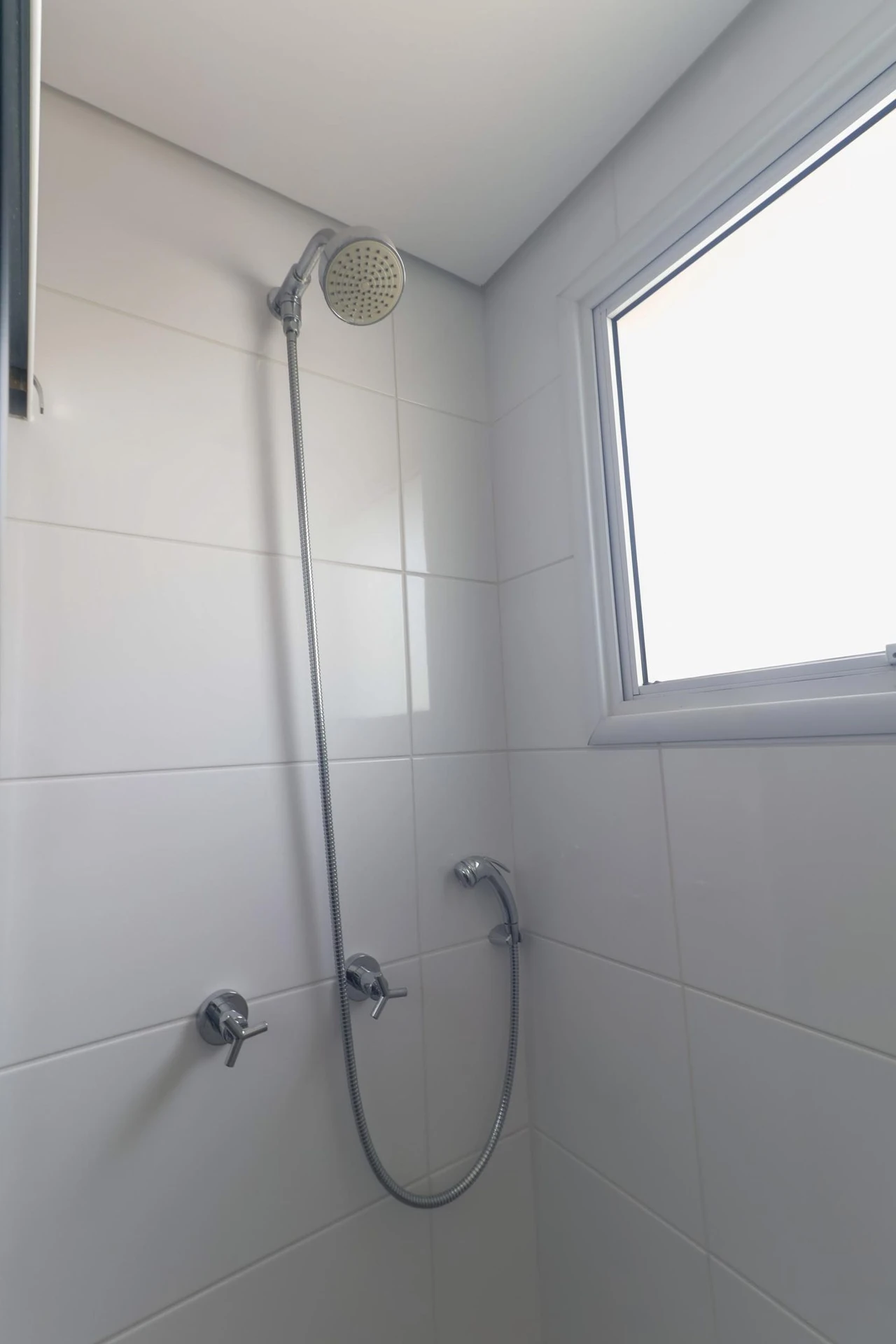 Furnished apartment, 266 m², with a bathtub — photo 30
