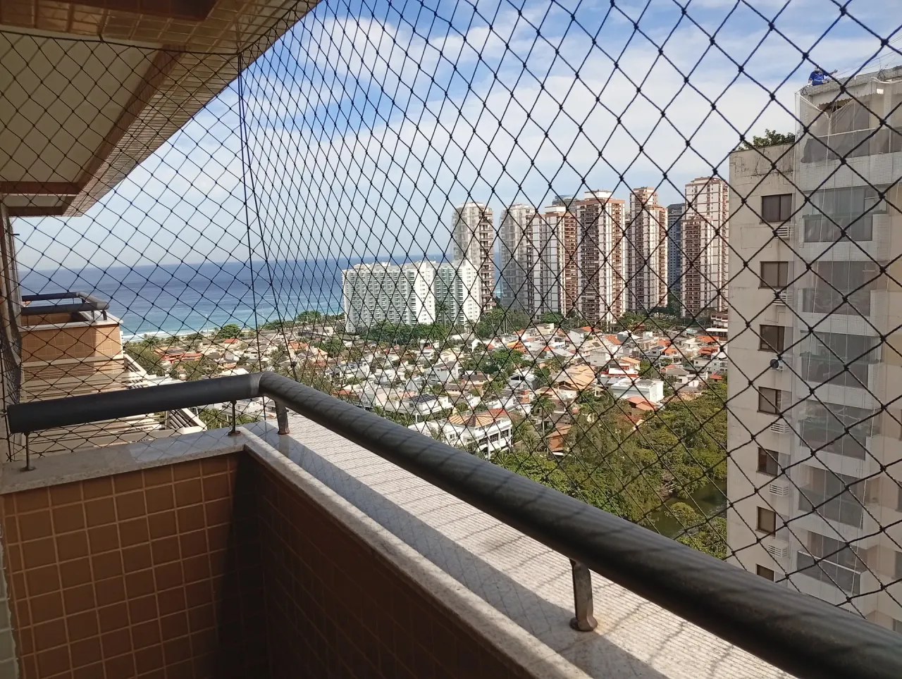 Furnished duplex apartment with a balcony grill — photo 4