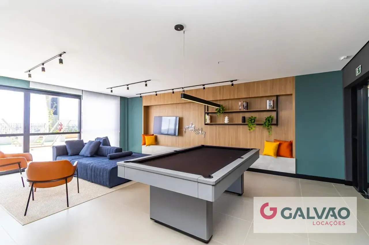 Furnished 1-bedroom apartment with open-plan gas kitchen — photo 7