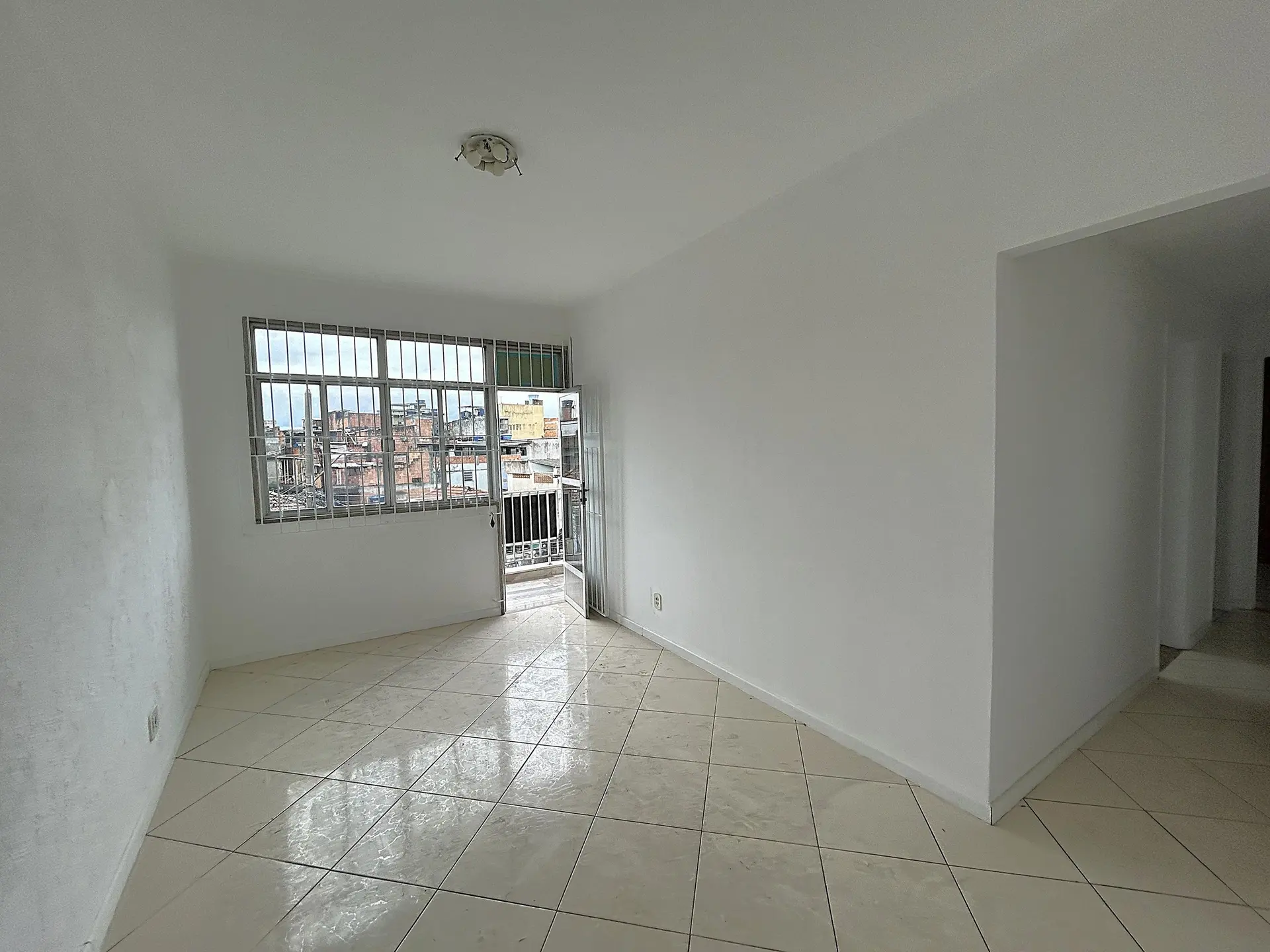 2-bedroom apartment, 1 with its own bathroom, 77 m² — photo 12