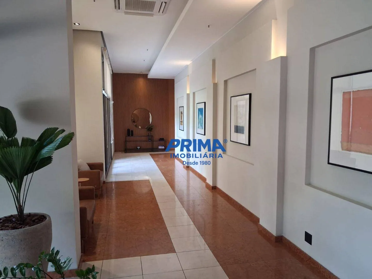 4-bedroom apartment with 4 bathrooms and 180 m² — photo 31