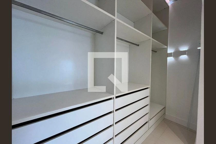 Apartamento, 105 m², com banheira — photo 30