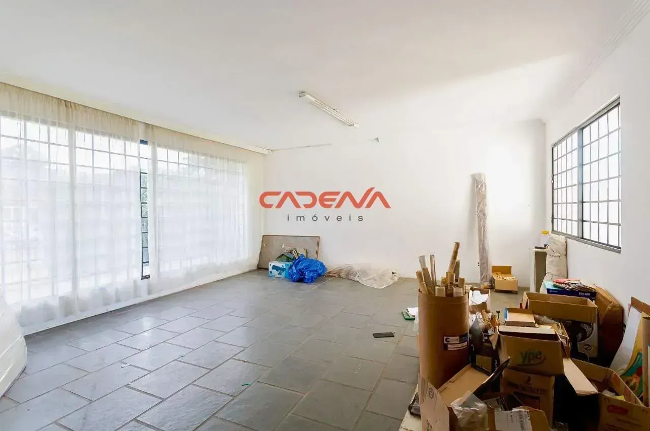 460 m² house with 5 bedrooms and fitted kitchen — photo 21