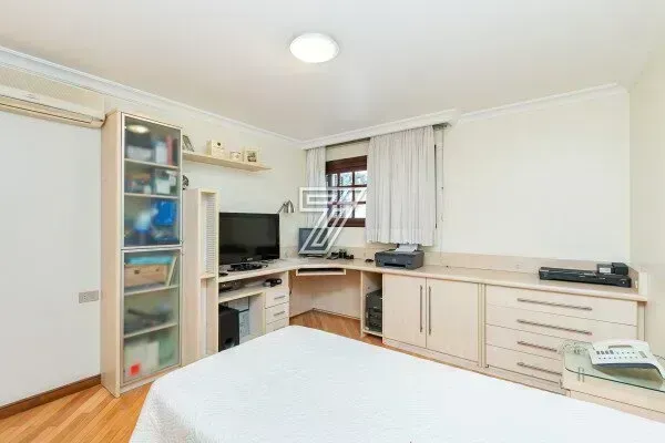 Furnished house with 3 bedrooms and 5 bathrooms — photo 30