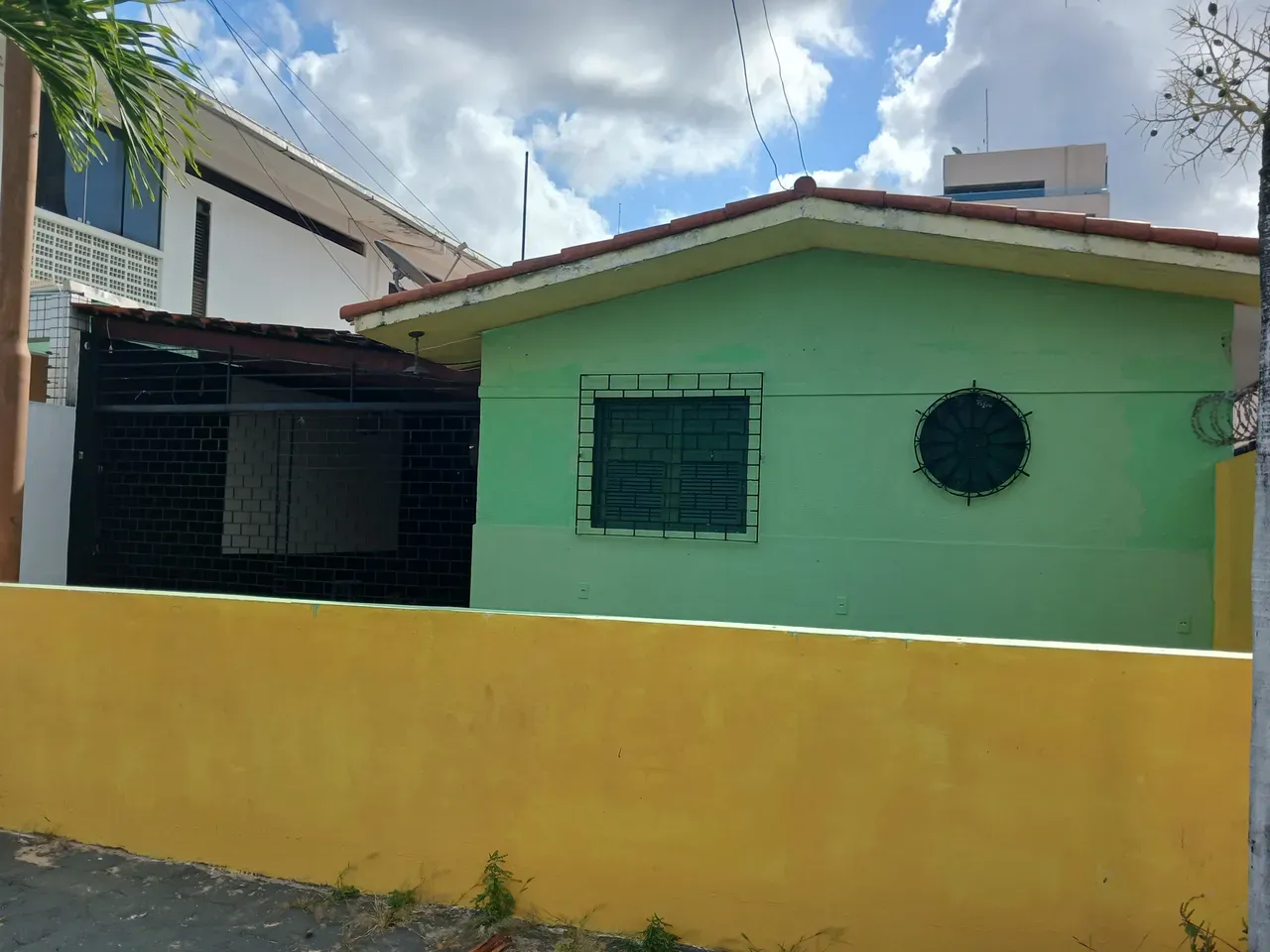 Casa de 3 dormitorios, 1 con baño propio, 200 m² — photo 3