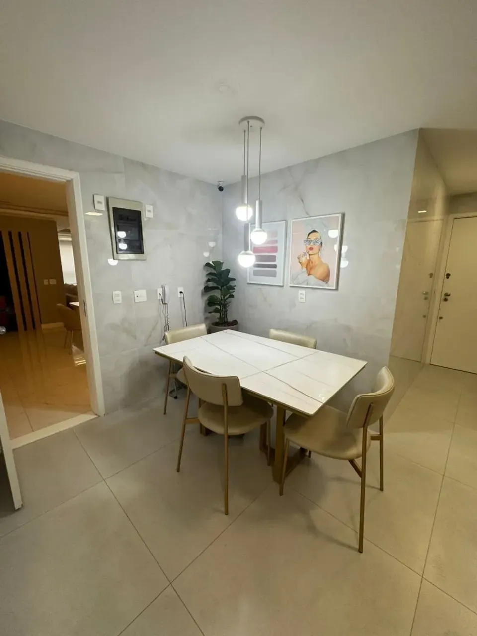 Furnished 130 m² apartment with 3 bedrooms — photo 11