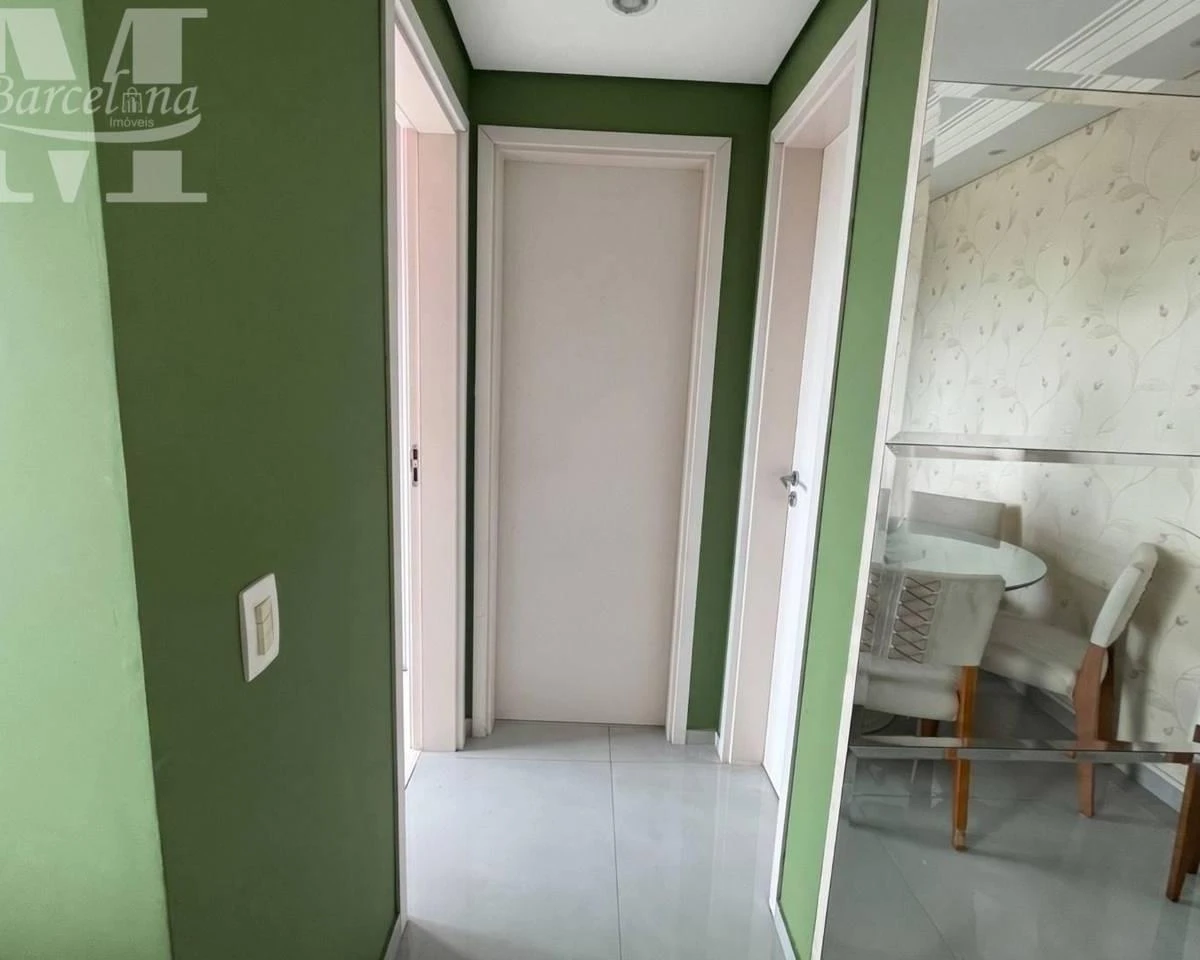 Apartment with a washing machine and American-style kitchen — photo 15