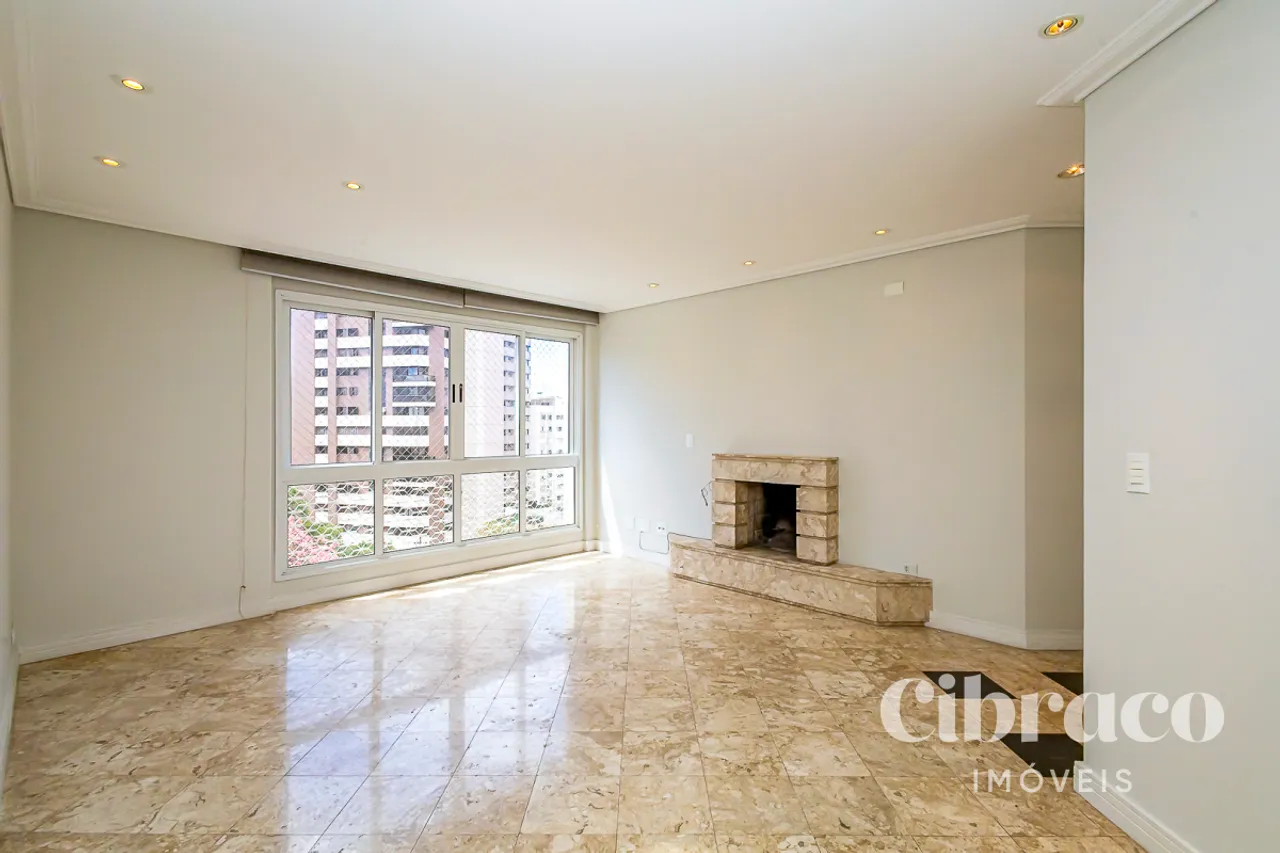 Apartamento de 3 dormitorios con 205 m² y balcón — photo 2
