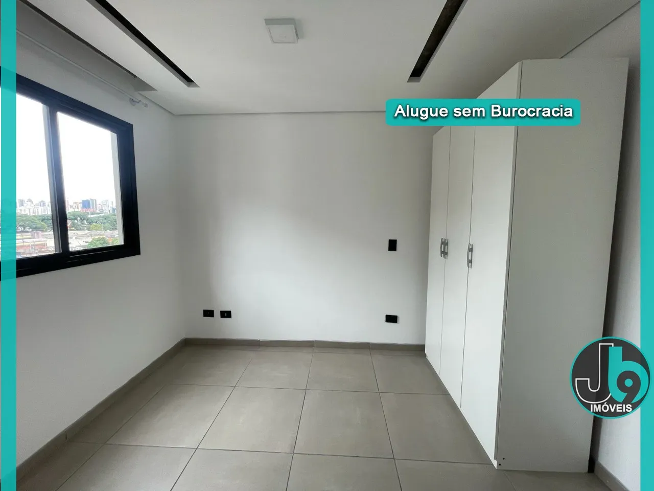 Studio with open kitchen and balcony with BBQ — photo 7