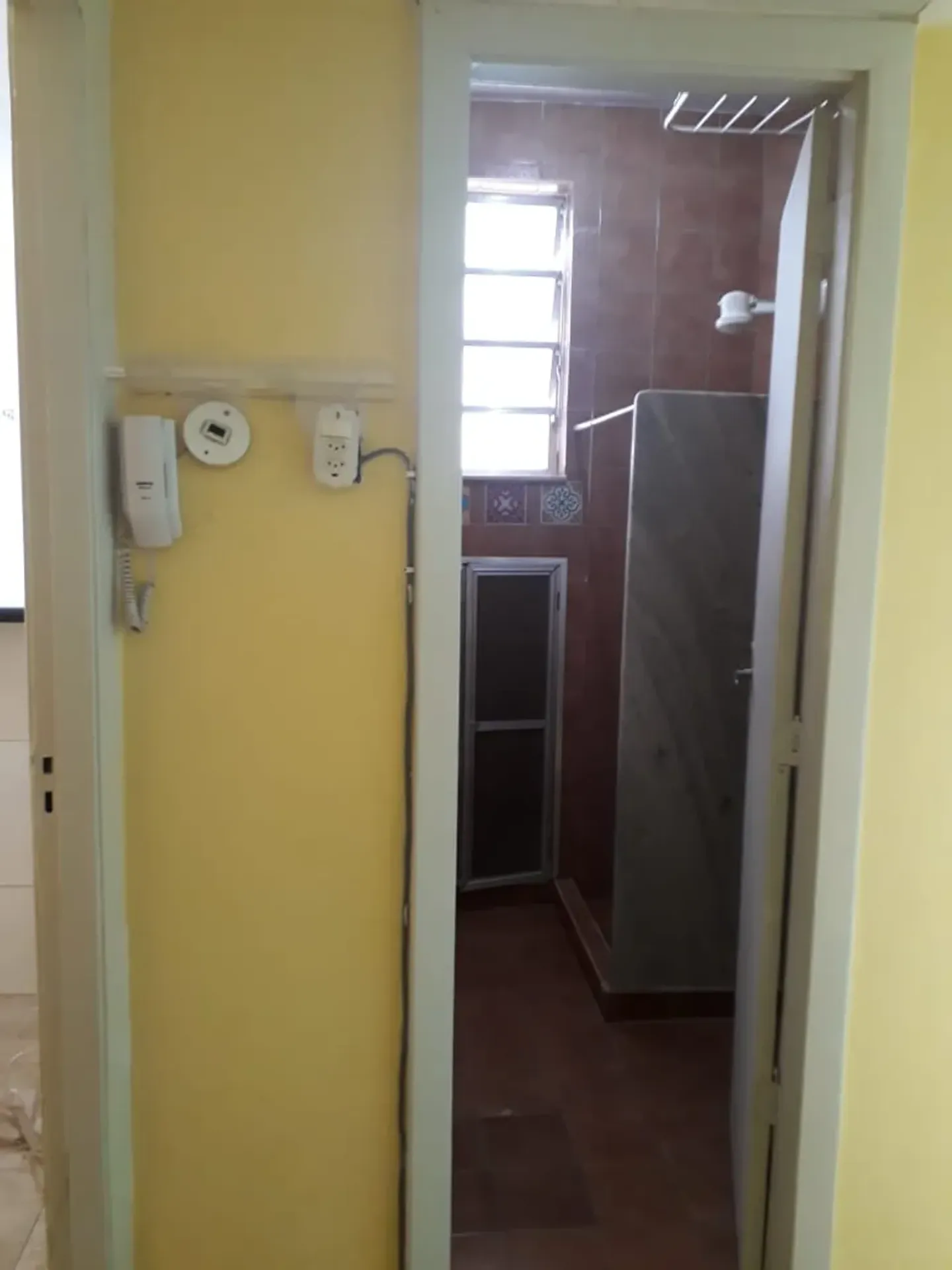One-bedroom apartment with a bathtub in Rio de Janeiro — photo 11