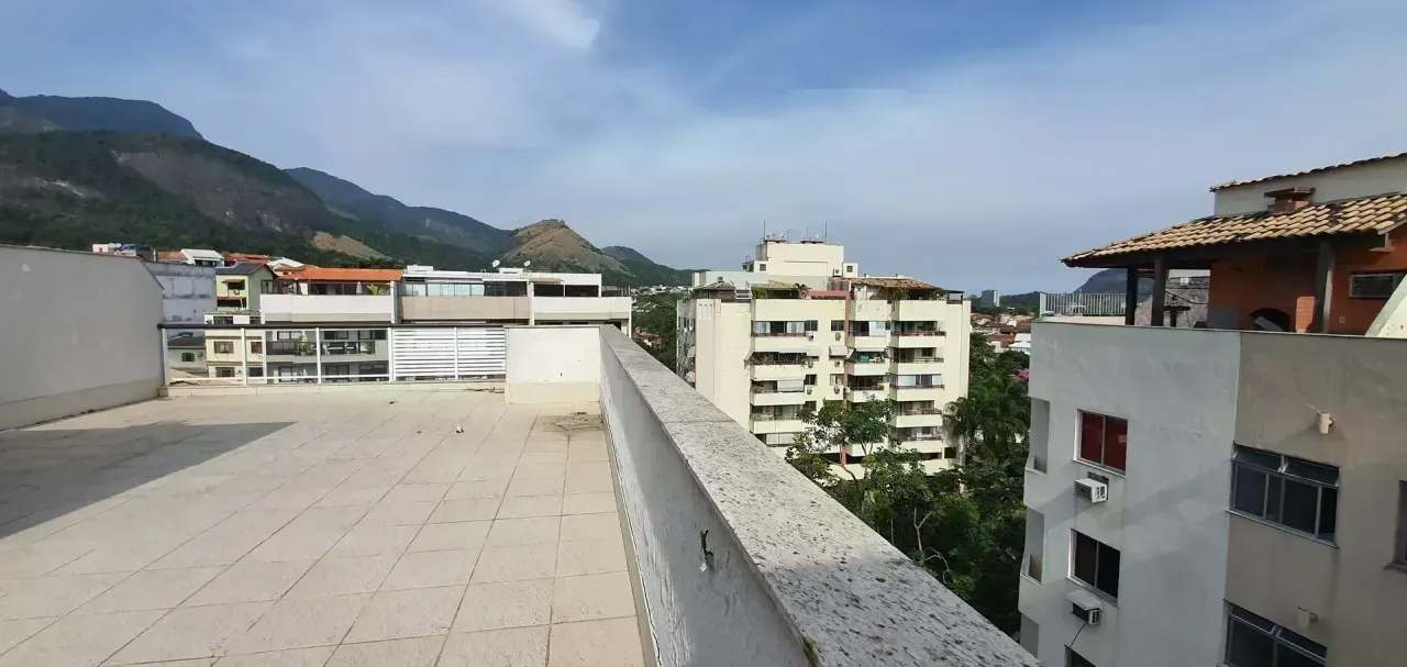 Apartment with 3 bedrooms, 3 bathrooms and balcony BBQ counter — photo 11