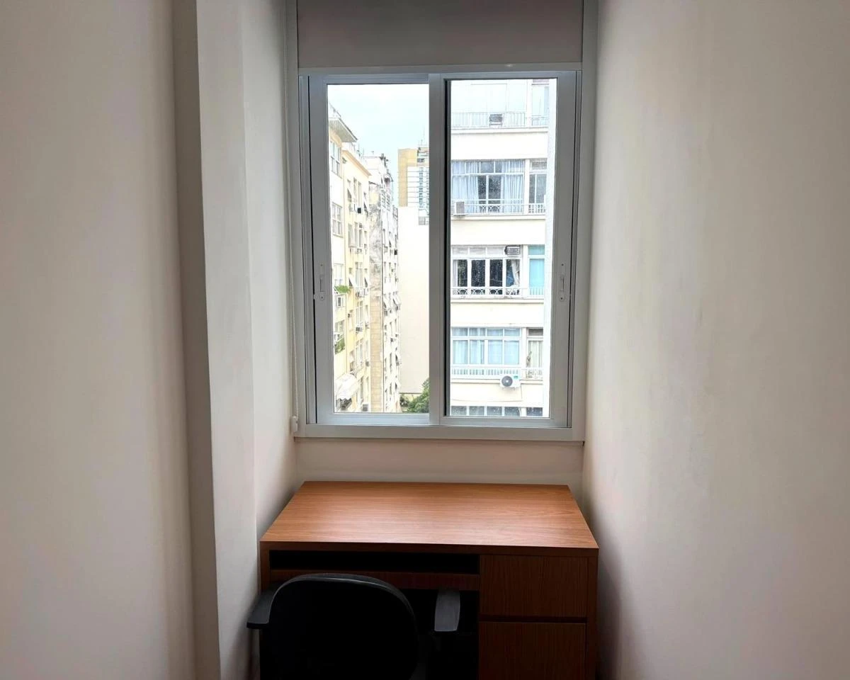Квартира з 2 спальнями, у будинку є басейн — photo 5