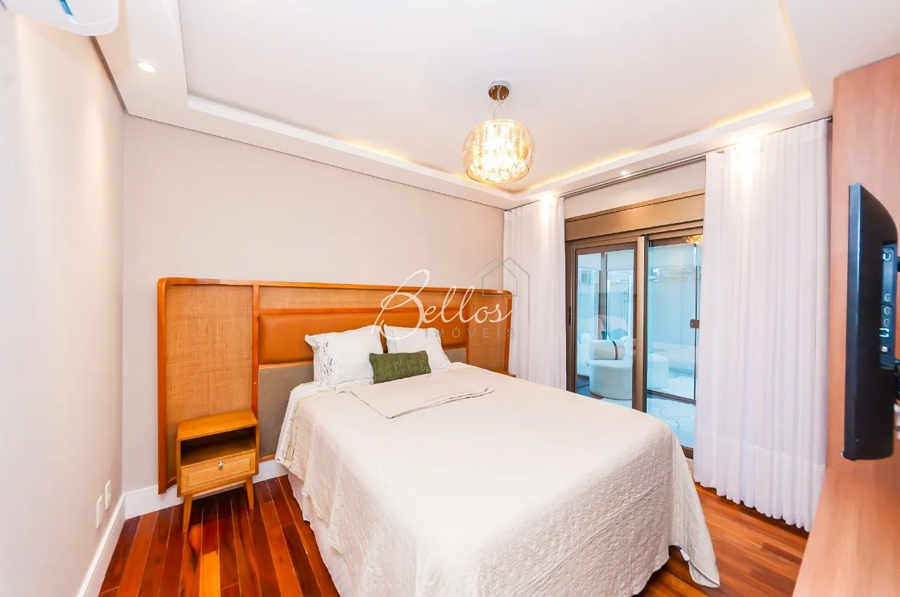 2-bedroom apartment with en-suite baths and open kitchen — photo 18