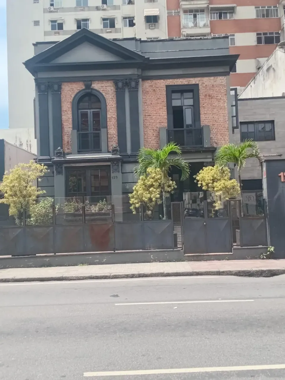 2-bedroom, 417 m² house in Rio de Janeiro — photo 4