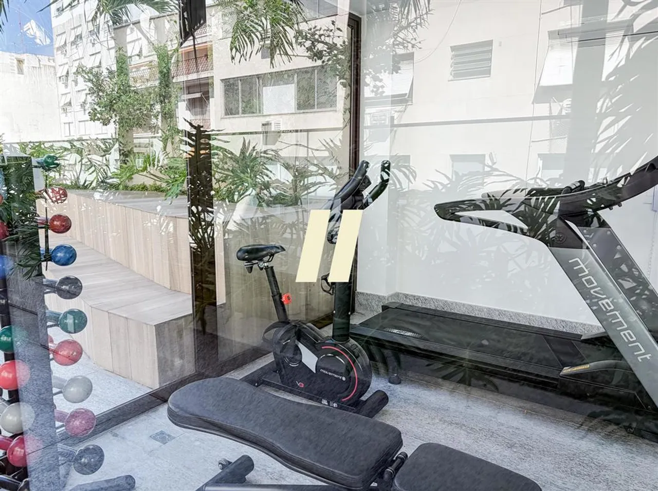 Furnished 1-bedroom apartment with no parking space — photo 5