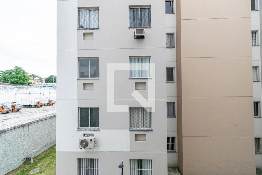 2-bedroom apartment in a building with a gym — photo 45