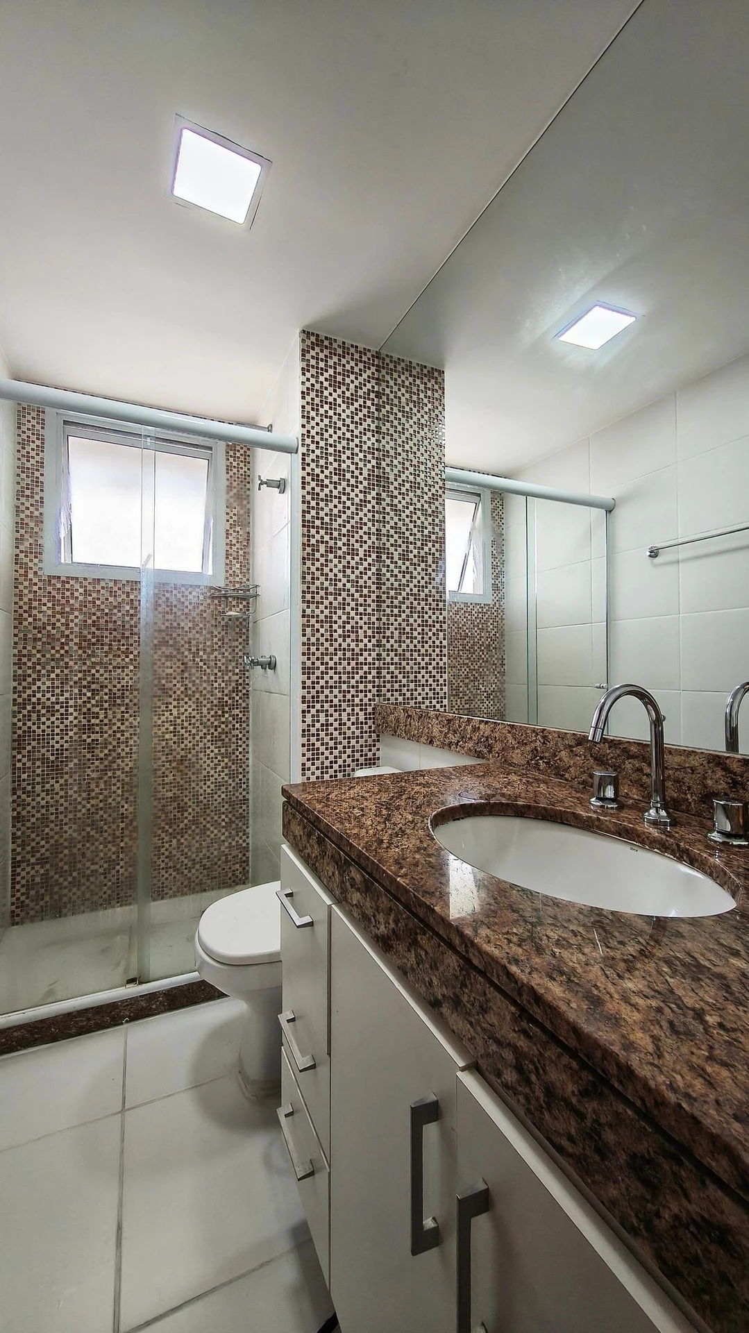 Glass-enclosed balcony in a 3-bedroom apartment, 85 m² — photo 26
