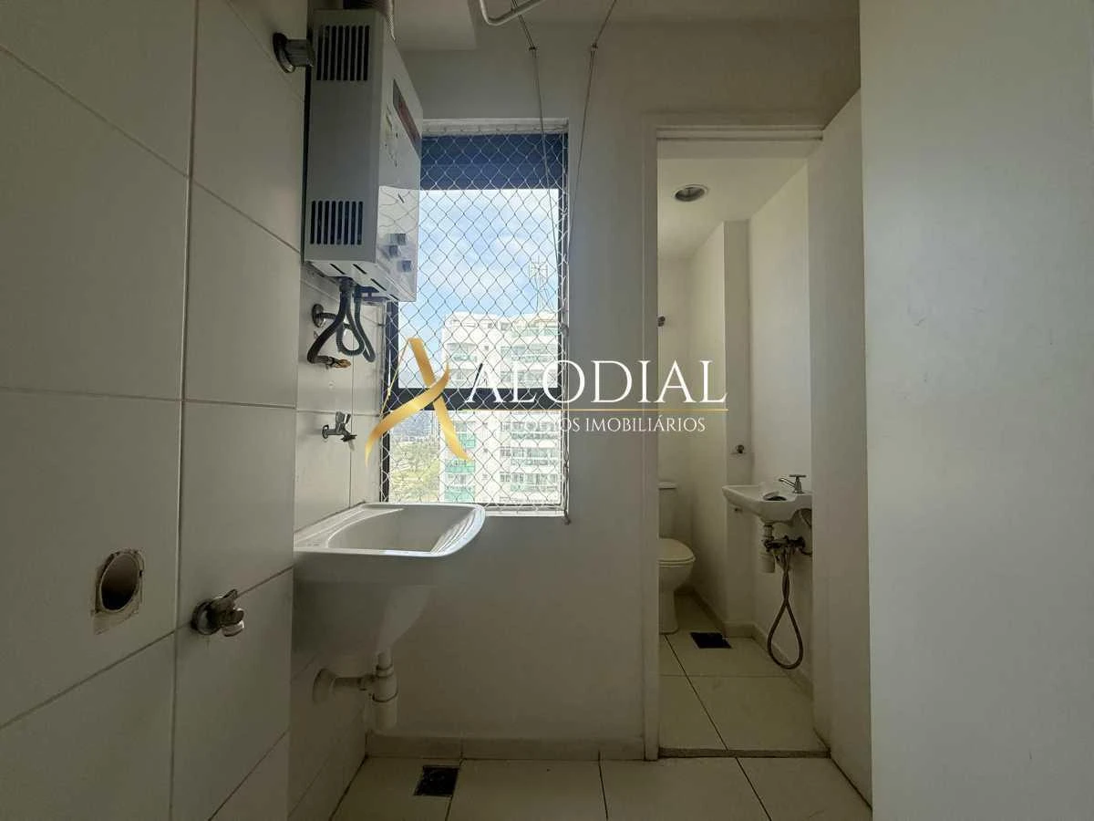 60 m² apartment with 2 bedrooms and 2 bathrooms — photo 10