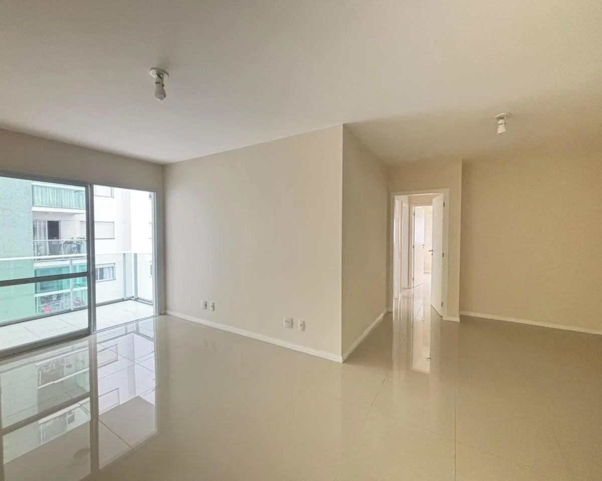 Apartment, 96 m², with a grill on the balcony