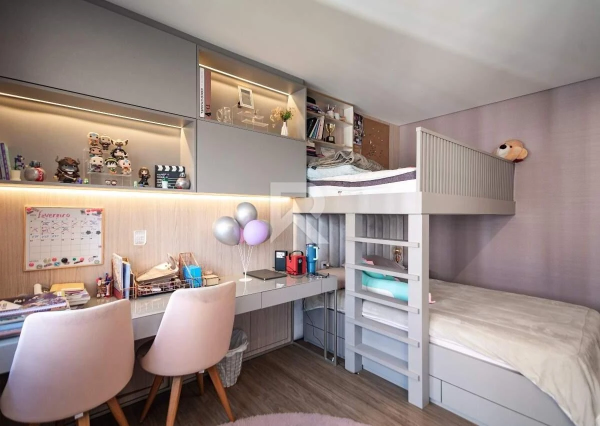 4 en-suite apartment with 373 m² and 5 parking spots — photo 20