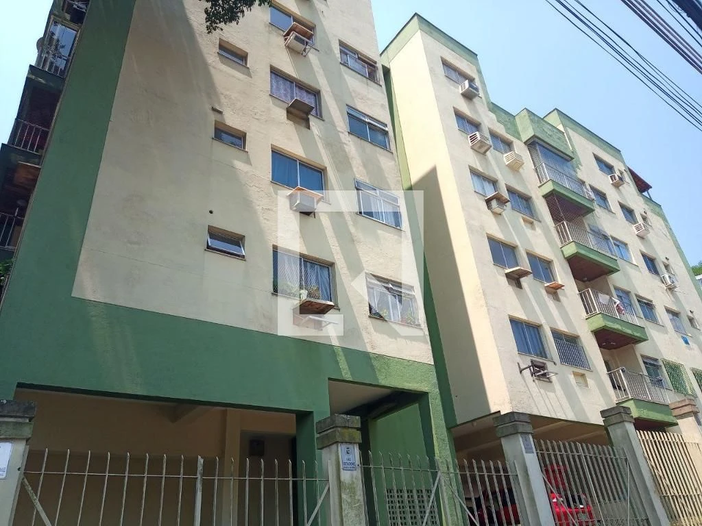 Furnished apartment with 2 bedrooms and a balcony — photo 52