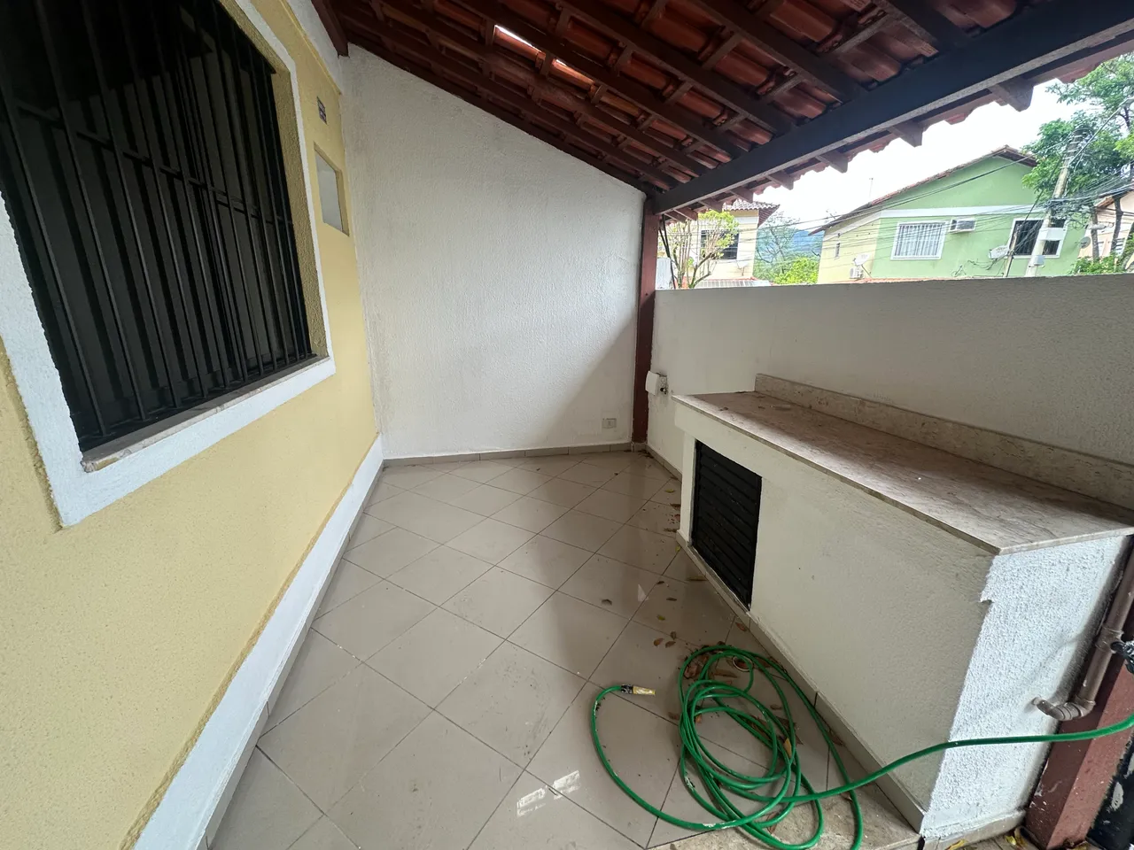 Unfurnished duplex house with 2 bedrooms and 2 baths — photo 11