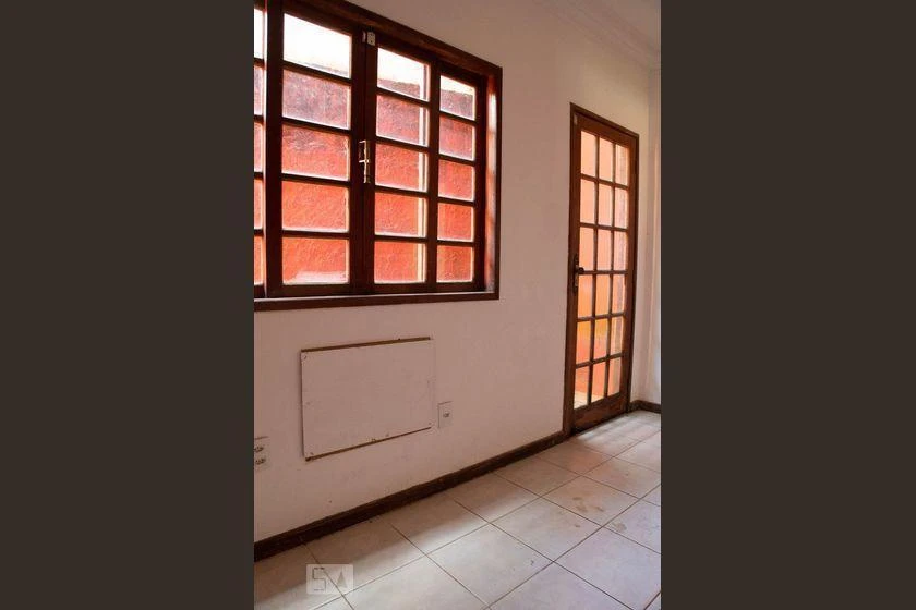Будинок: 4 спальні, 1 з власною ванною кімнатою, 398 м² — photo 39