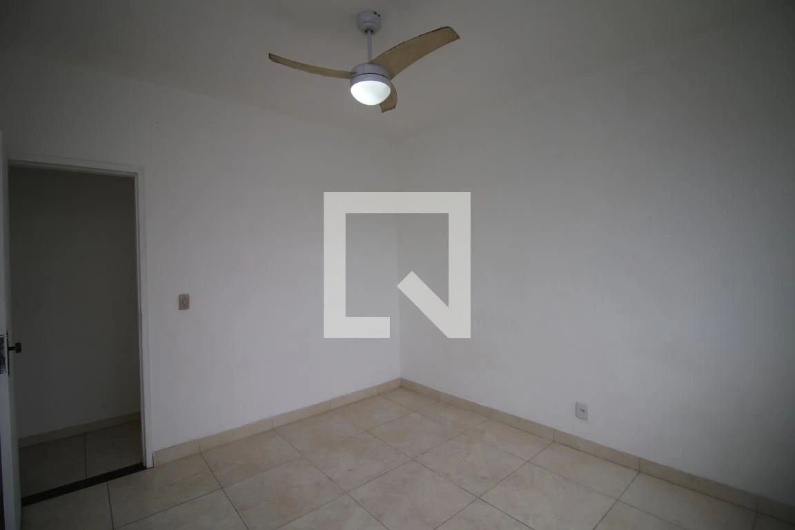 Rental apartment with 3 bedrooms and a balcony — photo 18