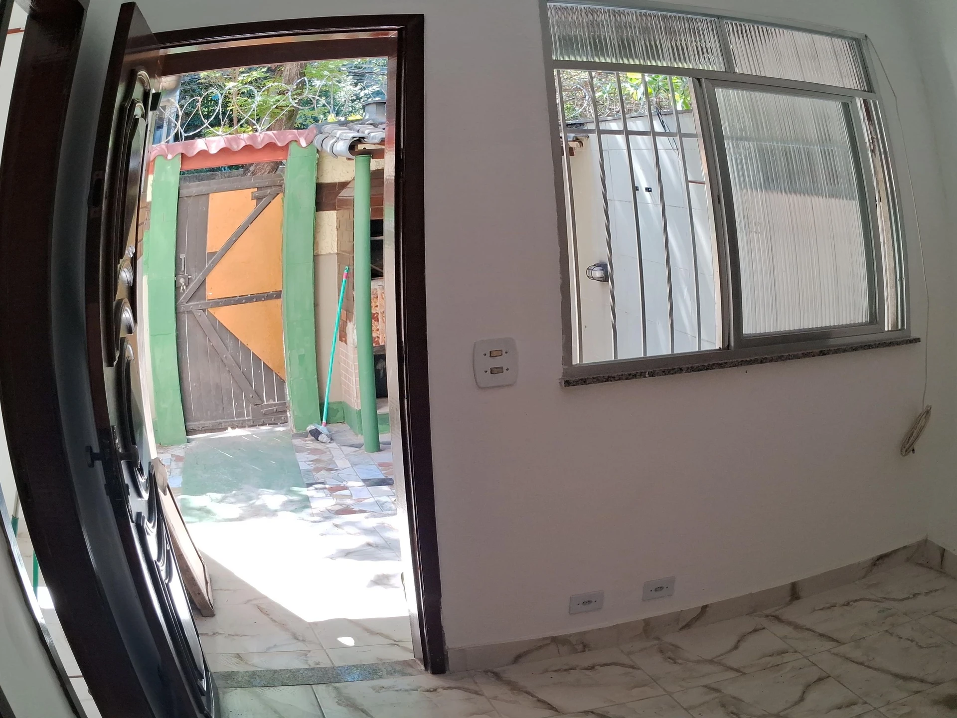 Casa para alugar com 2 quartos e 1 banheiro — photo 9